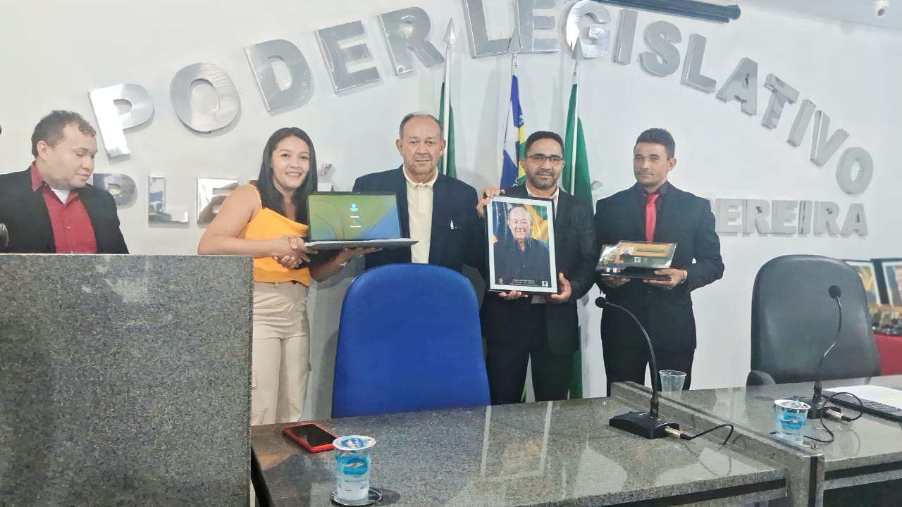 Câmara Municipal de Francisco Ayres realiza 404ª Sessão Solene de Abertura dos Trabalhos Legislativos